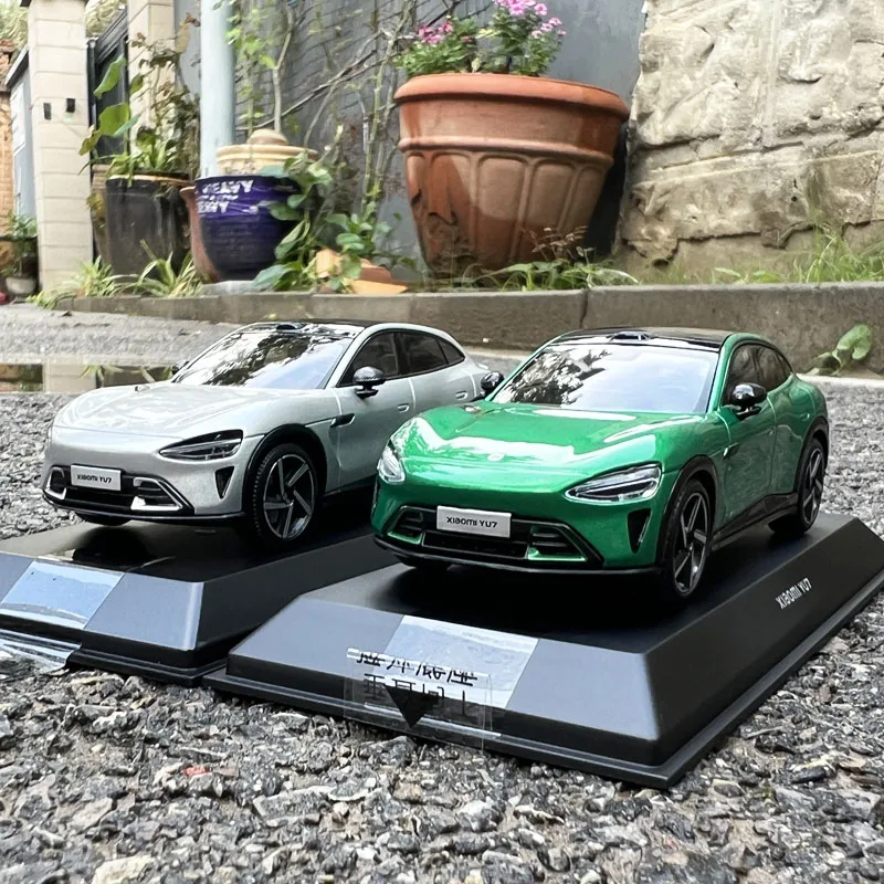 

Модель автомобиля Dealer Edition, 1:43 Xiaomi M1 YU7 SUV, литая модель для коллекций, демонстрации и подарка для друзей