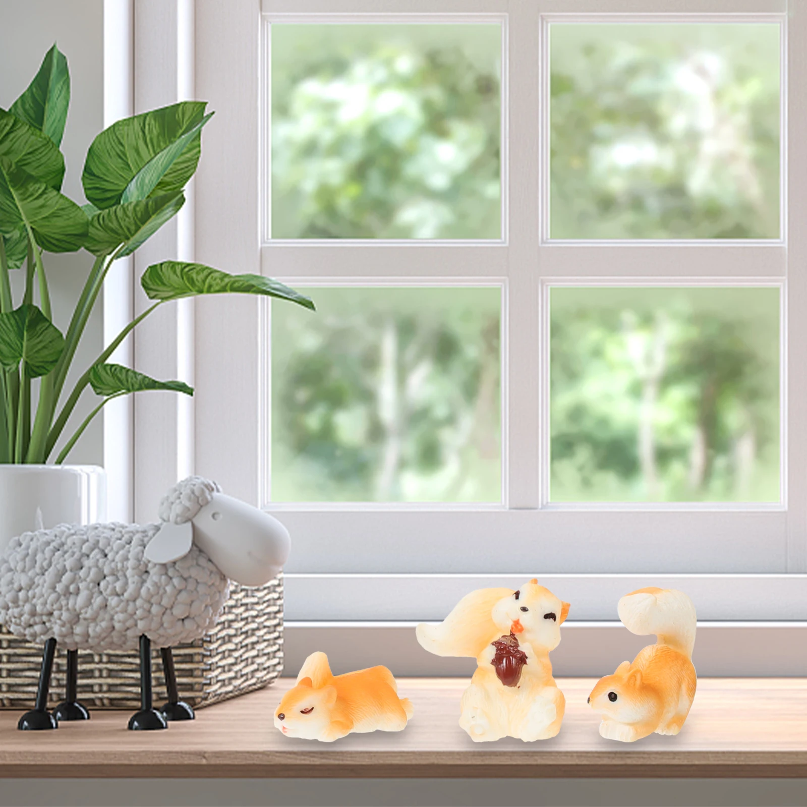 

12Pcs Miniature Resin Squirrel Series Statues Durable Garden Desktop Bonsai Micro Landscape Decorative Mini Figures