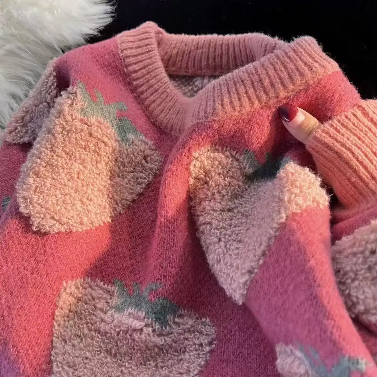 2026 Herbst Winter Locker Sitzender Damen-Pullover Weiblicher Langarm-Strickpullover Rosa O-Ausschnitt Warme Strickjacken Damenkleidung