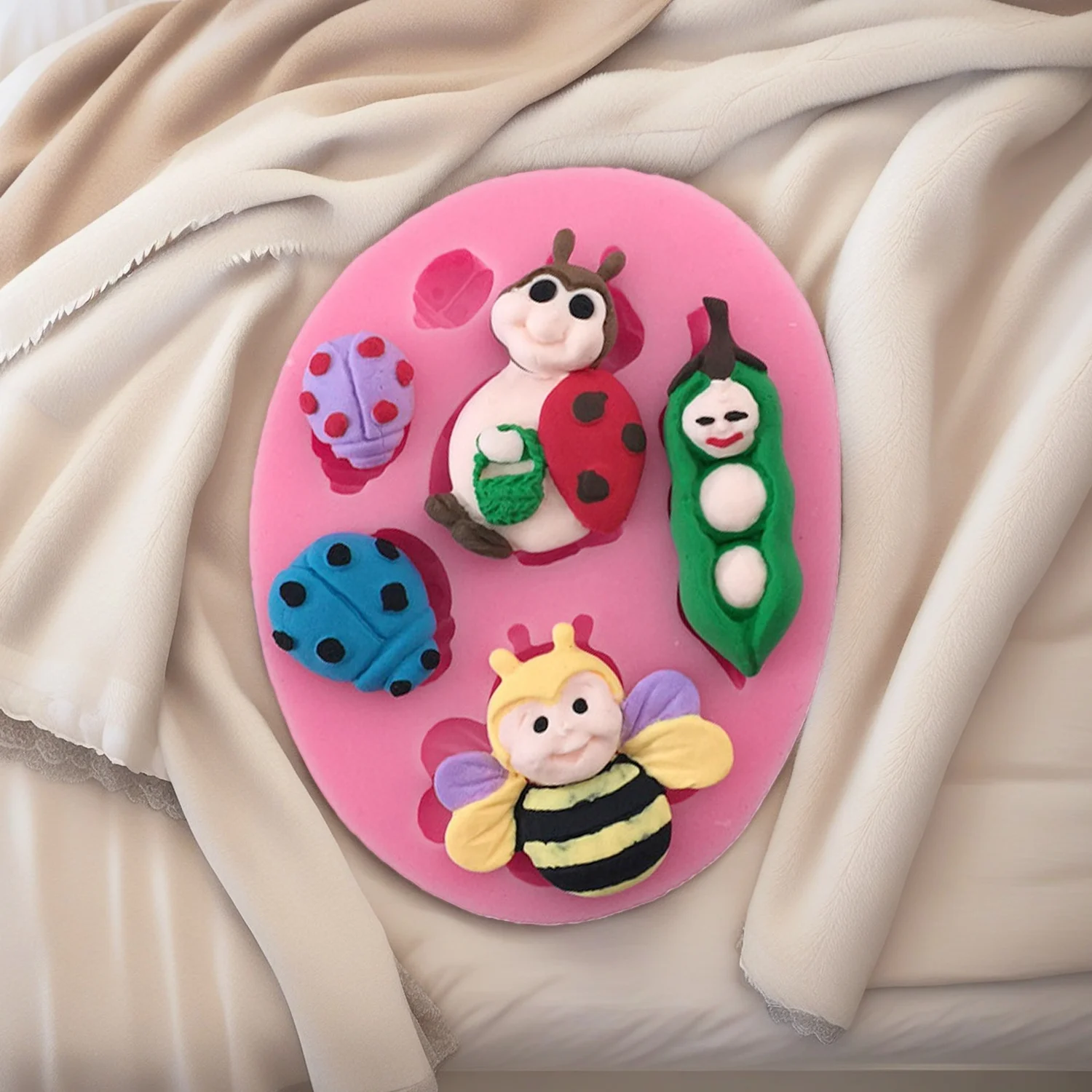 Cute Dragonfly Bee Silicone Mold for Cupcake Topper Cake Decorating Chocolate Candy Polymer Clay Supplies