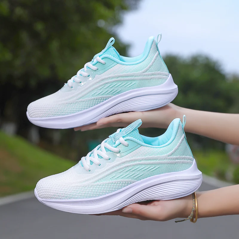 Outdoor Running Shoes Women Anti-slip Lightweight Sneakers Women Mesh Breathable Wear-resistant Casual Sports Shoes Women