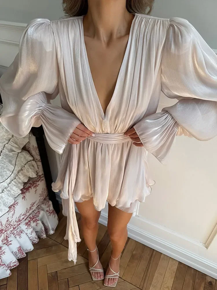 レディース 無地 ハイウエスト スリムドレス エレガント ロングフレアスリーブ ディープVネック レースアップ プリーツ ミニドレス 夏服 レディース 新作 パーティードレス