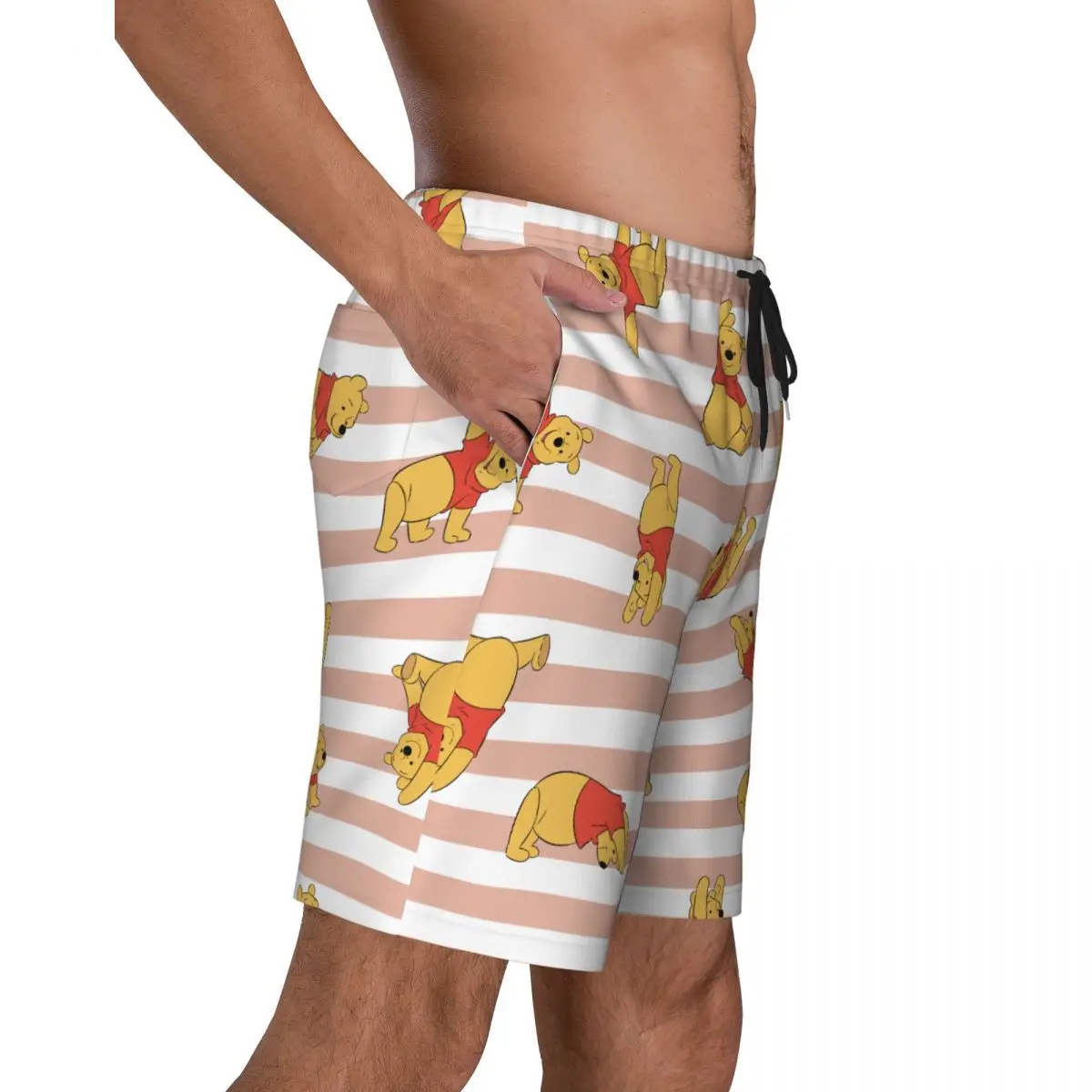 กางเกงขาสั้นลายการ์ตูนวินนี่เดอะพูห์สำหรับผู้ชายใส่เล่นน้ำชายหาดสไตล์ฮาราจูกุ