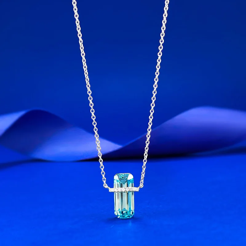 

Ожерелье из серебра 925 пробы с синим топазом и цирконом, ниша и освежение, женская повседневная легкая роскошь, изысканное и элитное ощущение.