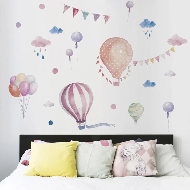 2024 Cartoon Balloon Hot Air Balloon Wall Sticker for Baby Room Home Decor Wallpaper Nursery Mural Kids Room Stickers New Gift