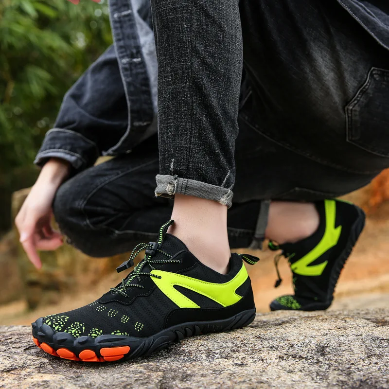 New Outdoor Hiking Shoes Five Finger Shoes Women's Climbing and Mountain Climbing Shoes Fishing Riding and Rowing Shoes