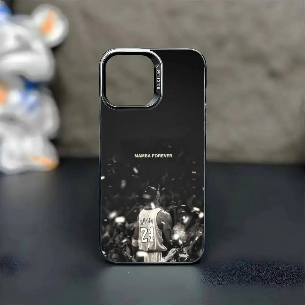 حافظة هاتف K-Kobe B-Bryant Mamba 8 24 لهاتف iPhone17,16,15,14,13,12,11 Plus، Pro Max غطاء أسود غير لامع مقاوم للصدمات