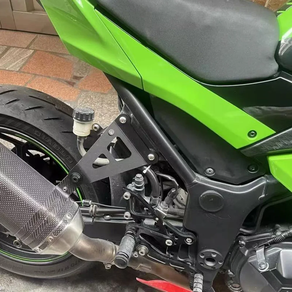 For KAWASAKI Ninja250 Ninja300 2013-2017 2018 Motorcycle Accessories Exhaust Pipe Hanger Support Bracket Exhaust Pipe Hanger