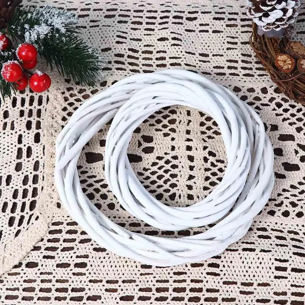 White Garland Wicker Round Design Christmas Tree Rattan Wreath Ornament Vine Ring Decoration Home Party Hanging Flower Craft