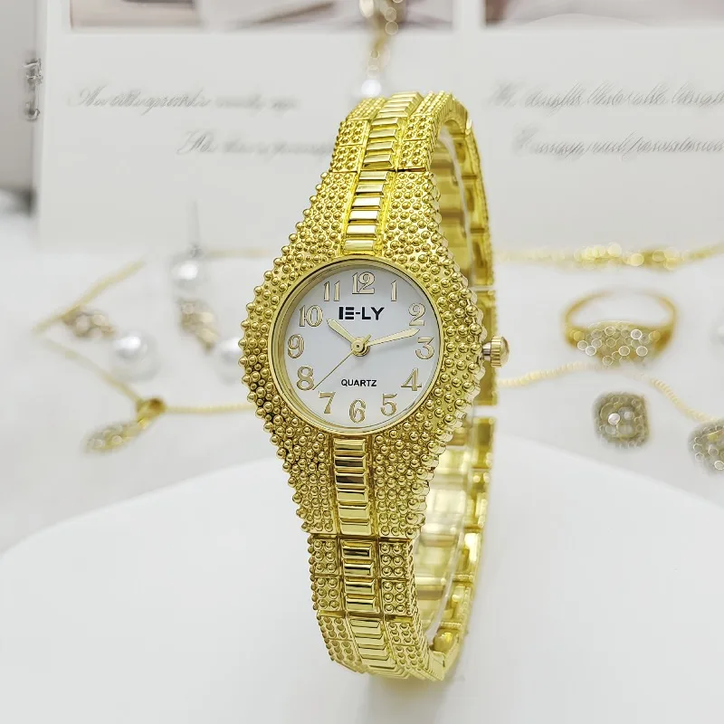 Fashion women's watch, diamond-encrusted light luxury high-end sense versatile temperament quartz watch