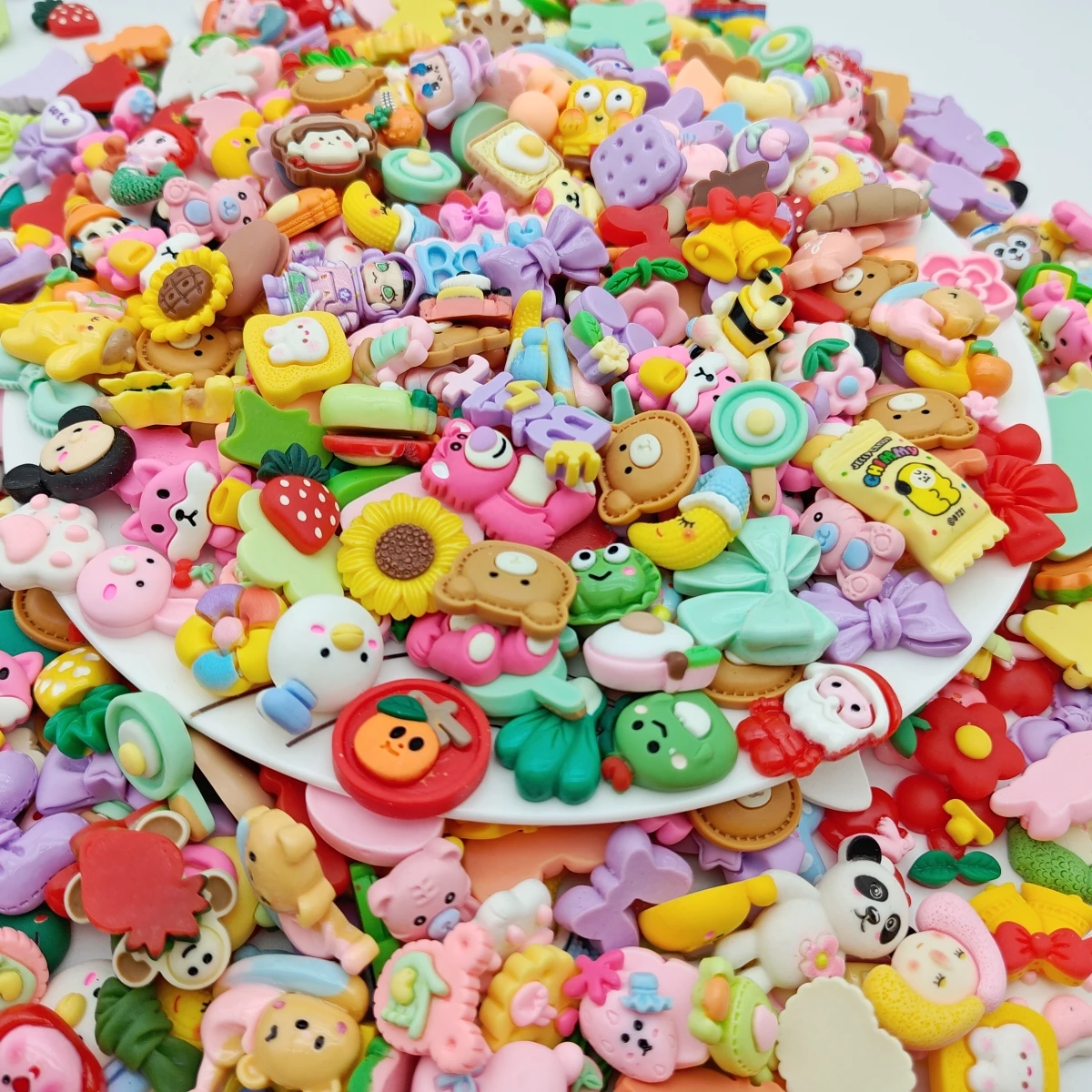 Mixed Floral Resin Patch for DIY Crafts