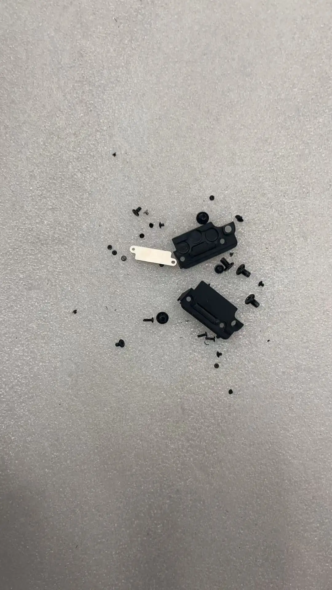 Lcd Screws internal screws  for macbook pro  A1706 A1989
