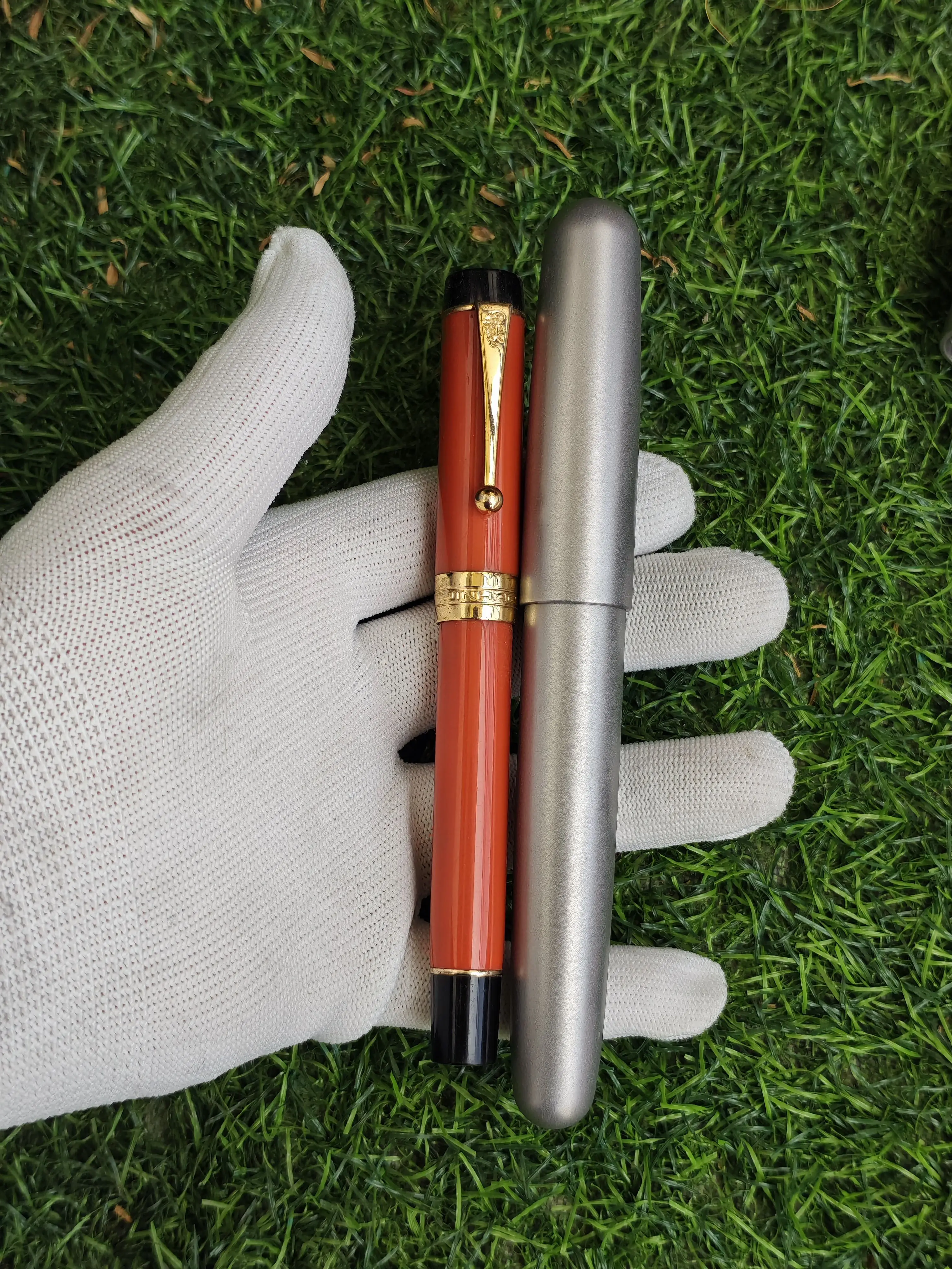 

Large Torpedo Matte Titanium Alloy Ink Converter Fountain Pen with Wingsung 930/630 NO.8/9 Nib Writing Ink Pen Business Gift