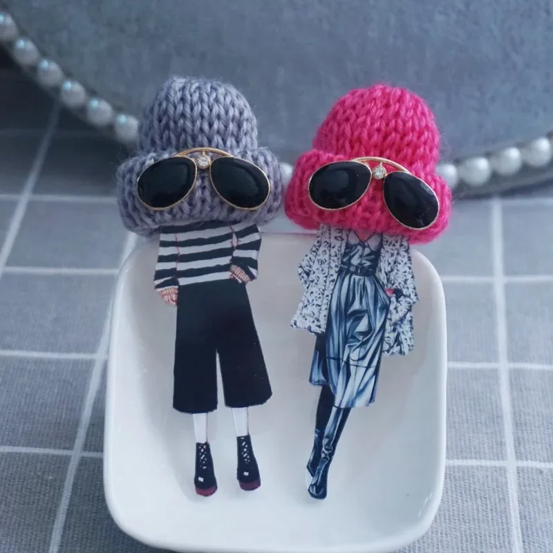 New Cute Wool Hat Brooch For Woman Lady Acrylic Badge Pins Cute Fashion Clothing Accessories Girl Gifts