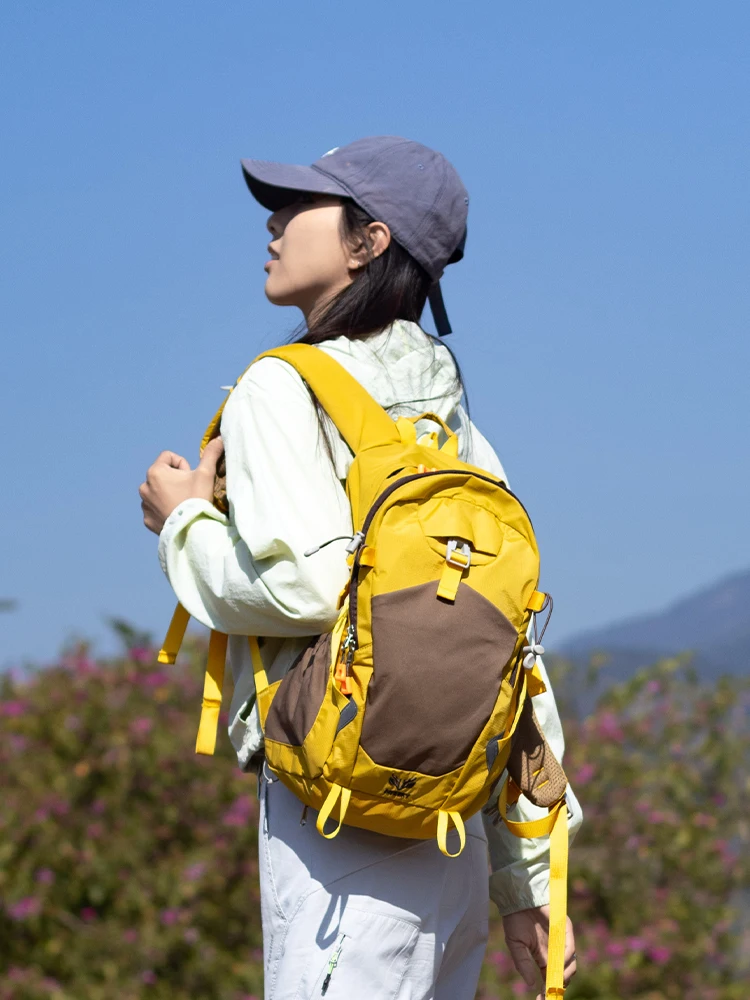 mochila-de-senderismo-para-mujer-20l-ligera-para-viajes-cortos-impermeable-con-cierre-de-cremallera-respaldo-acolchado