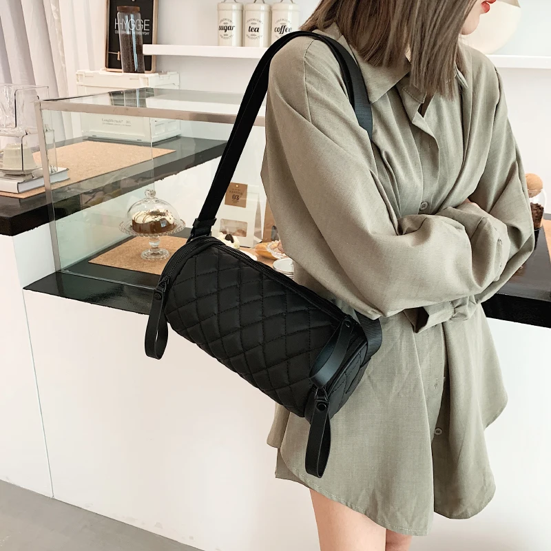 Bags for Women Trendy Street Style Pattern Round Cylinder Bag Casual Bucket Pillow Single Shoulder Crossbody Bag Soft Polyester