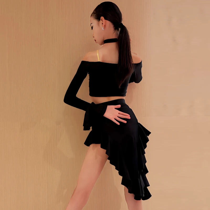 مجموعة أزياء الرقص اللاتينية لعام 2025 للفتيات فستان أسود للأطفال سامبا رومبا أداء مسابقة الاتحاد الجديد زي لاتيني #1