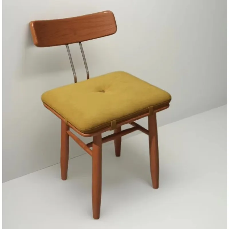 Scandinavian Ergonomic Solid Wood Dining Chair with Antique Backrest Home Furniture