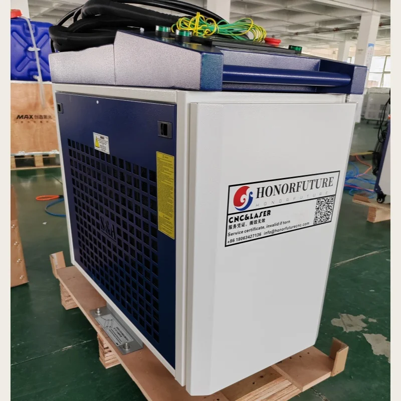 고효율 휴대용 1500W/2000W/3000W 휴대용 레이저 용접기 금속 새 제품 Raycus Max 레이저 소스 소매 판매