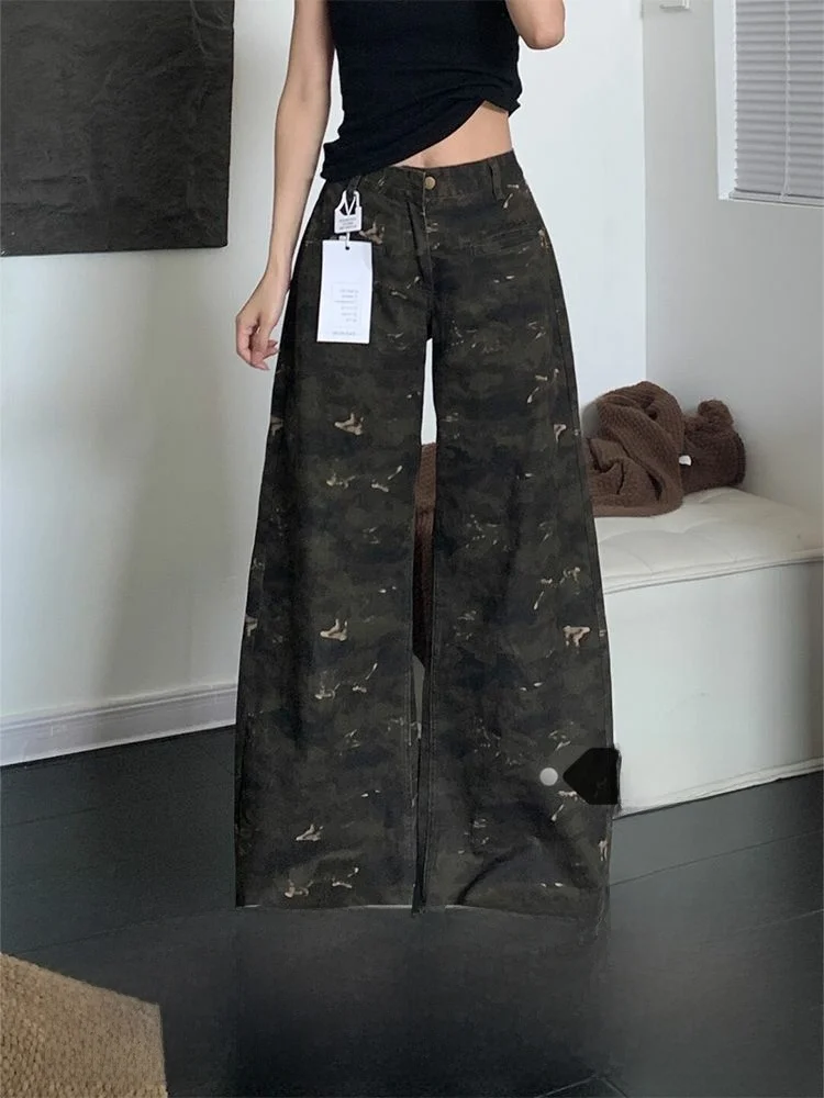 

Большие размеры, американские уличные камуфляжные джинсовые брюки, женские осенне-зимние свободные брюки с мясом, длина до пола, три...