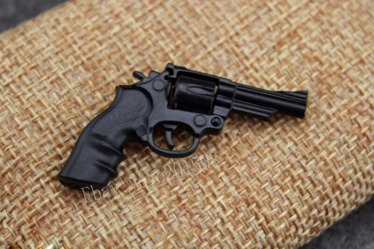 1/6 Scale Black Revolver  Model for 12\