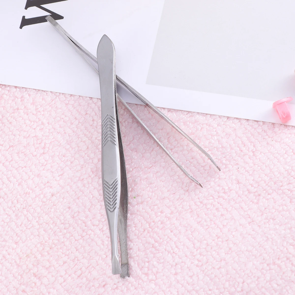 ชุดแหนบสแตนเลส 2 ชิ้น สำหรับถอนขนคิ้ว กำจัดขนคุด เครื่องมือแต่งหน้า แหนบปลายเฉียง สำหรับถอนขนคิ้วและขนตา
