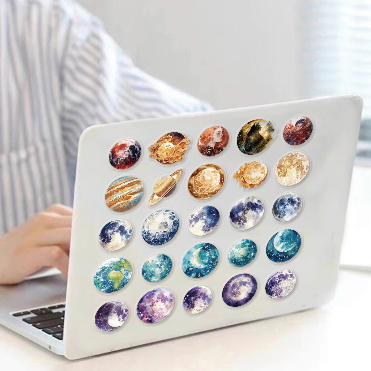 50 (25 × 2) قطعة ملصقات نمط الكوكب متعددة الأنماط لأجهزة الكمبيوتر المحمول الأمتعة حالات الهاتف مجموعة مختلطة ملصقات سكرابوكينغ #5