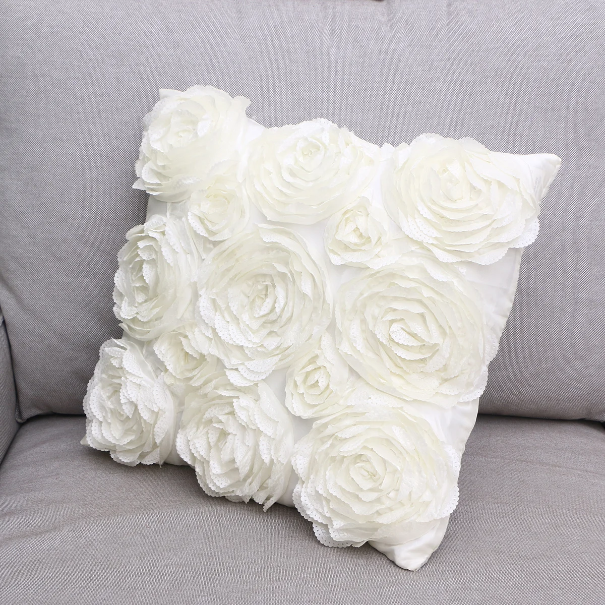 

42x42cm 3D Rose Flower Square Pillow Case Cushion Cover Home Sofa Bed Car Decor Soft Comfortable Invisible Zipper White