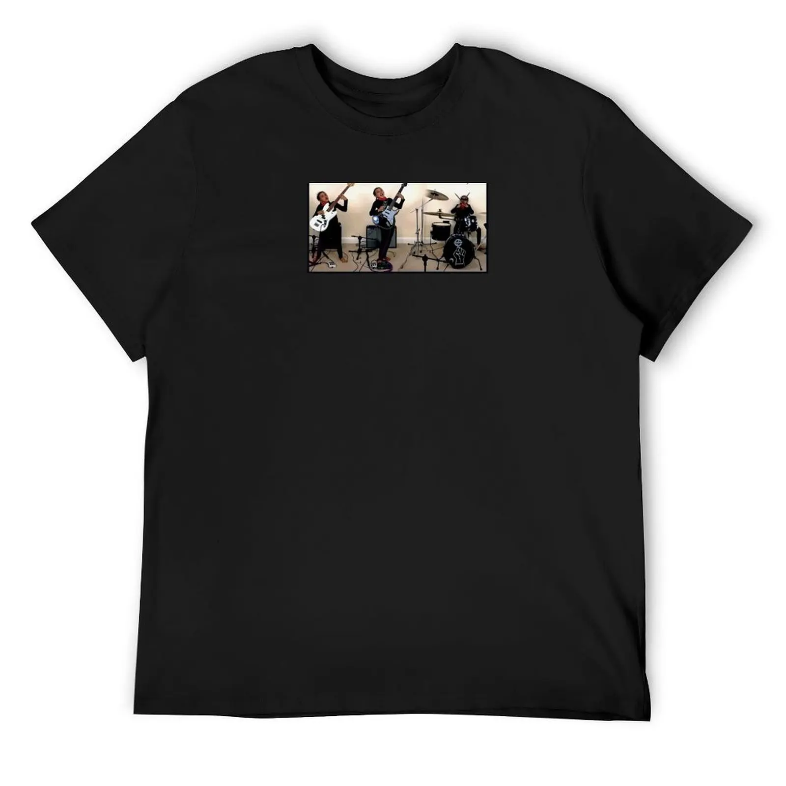 

nandi bushell on rock T-Shirt basketball graphic tees aesthetic clothes vintage t shirts baggy shirts tshirts for men