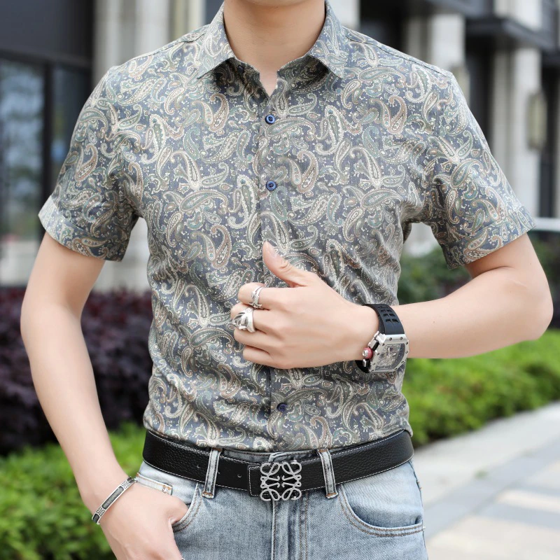 

Men's Short Sleeved Shirt Light-luxury Summer Slim Fitting Cashew Flower Men's Shirt Business Casual Ironless Standing Shirt