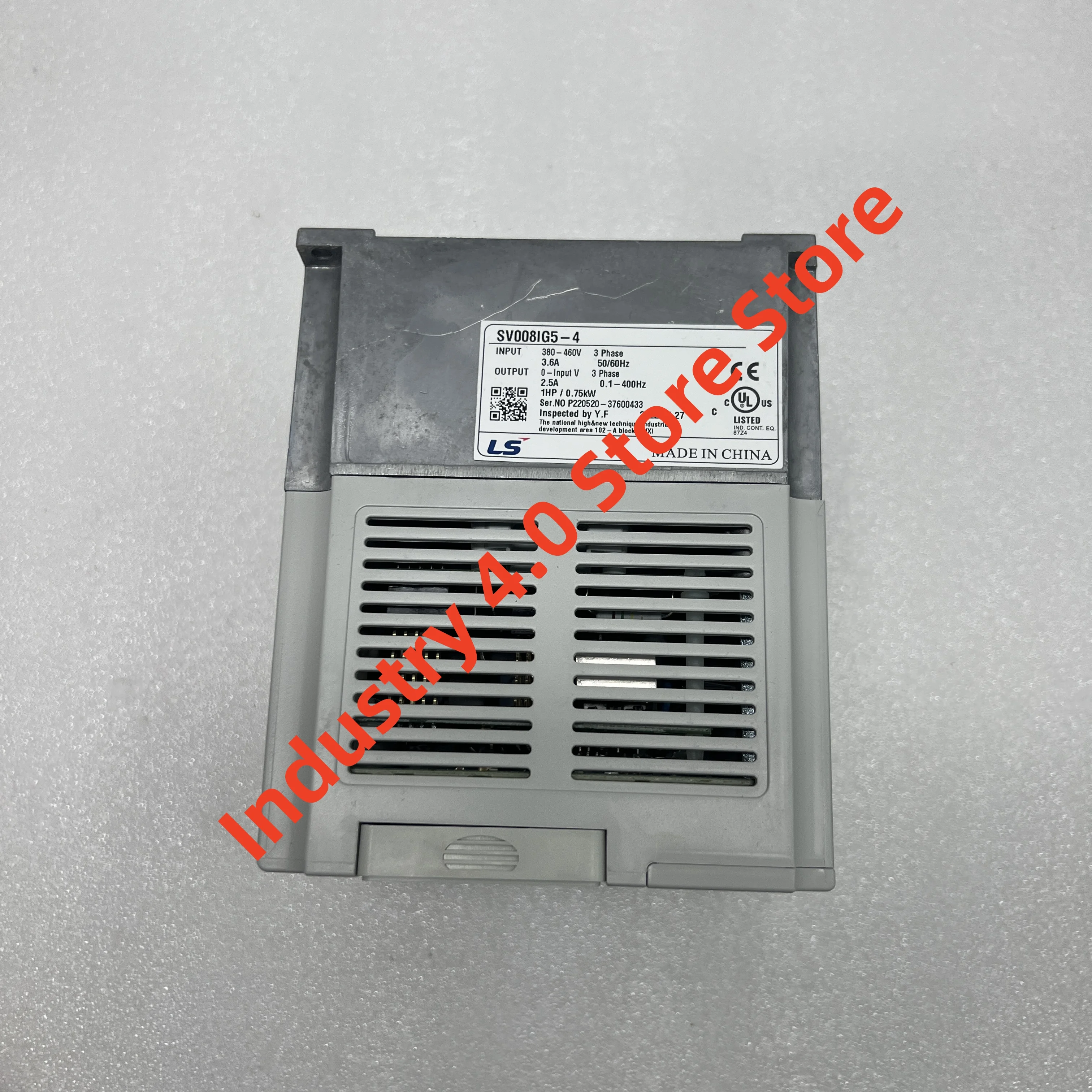 

Инвертор SV0015IS7-4НО совершенно новый