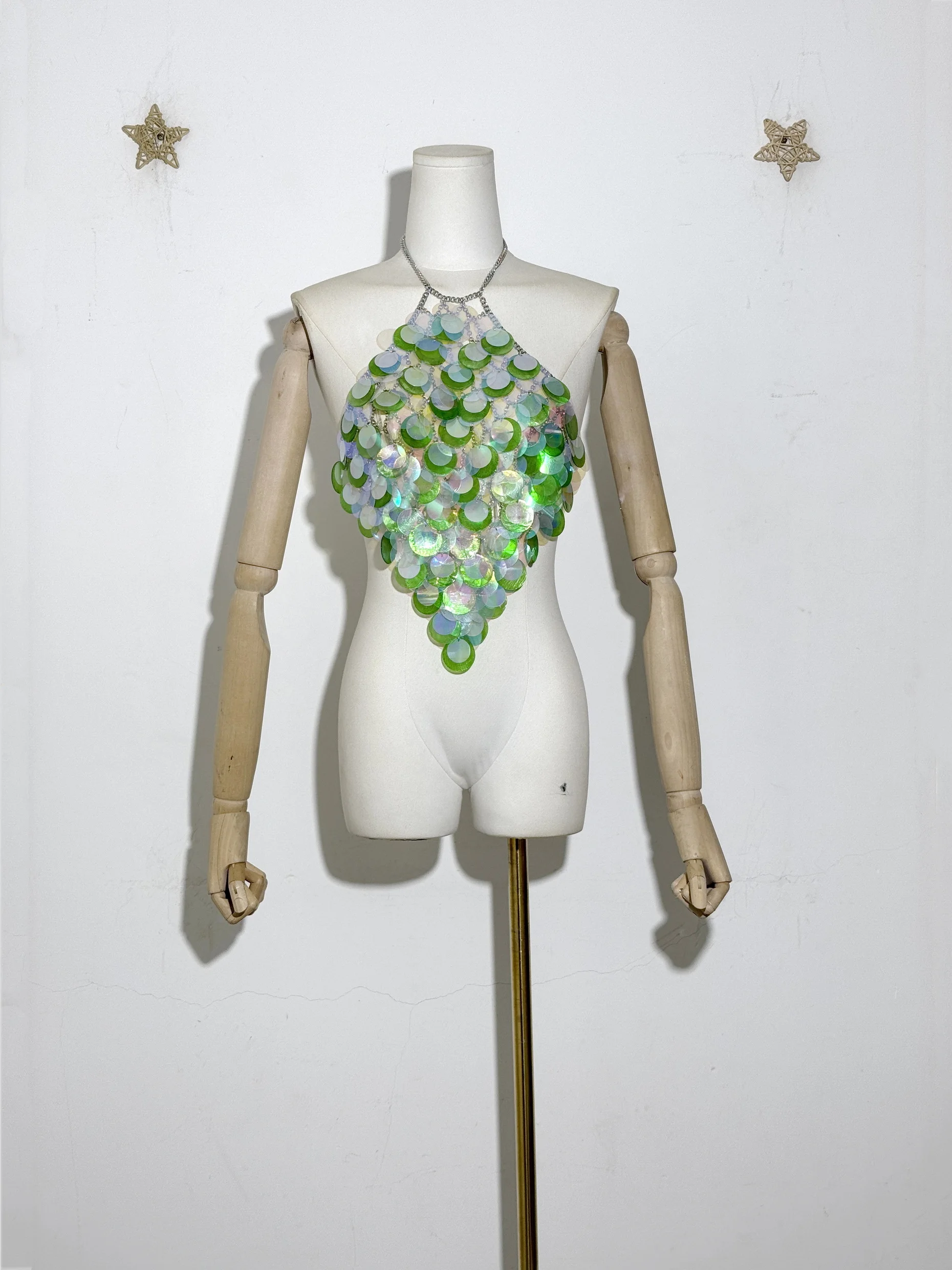 Romantico ridotto donna nuovo stile fatto a mano conchiglia con paillettes backless halter canotta gilet hot sexy pancia catena costumi da bagno