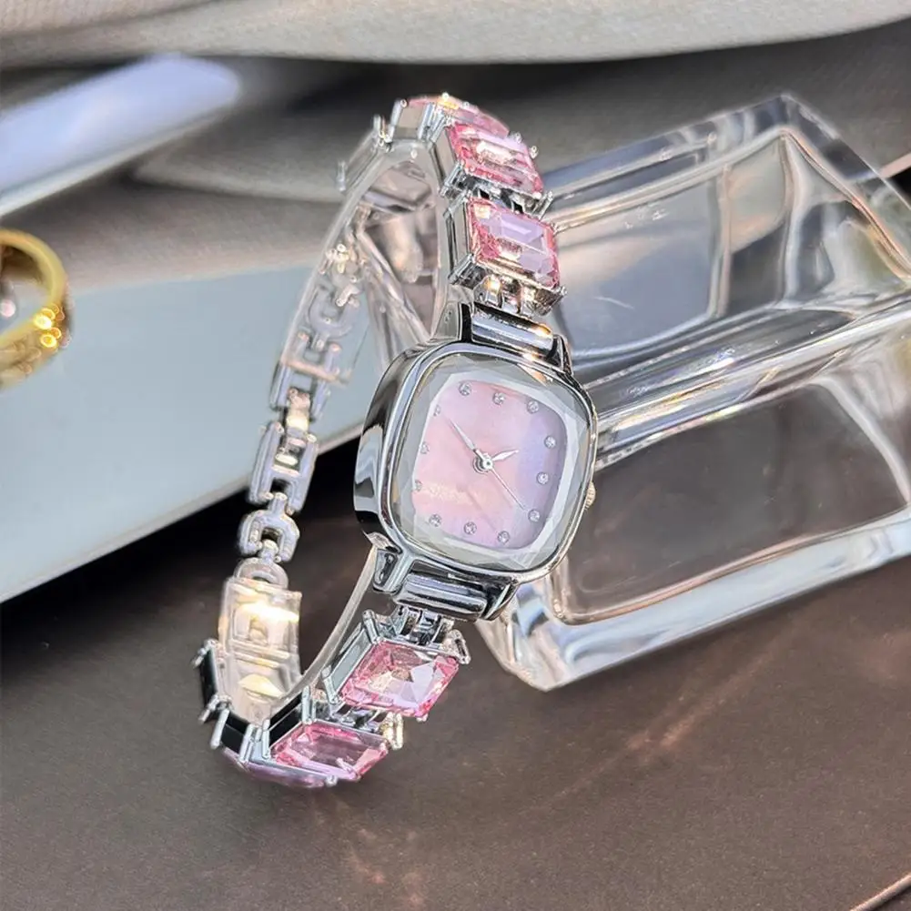 Sparkling Bracelet Watch Square Dial Women Watch Square Dial Women Bracelet Watch Luxury Rhinestone Strap Ladies Wristwatch