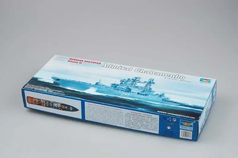 Trumpcirculation-Destroyer russe de classe Udaloy II, kit de modèle en plastique Adelo al Chabanenko, 04531, 1/350