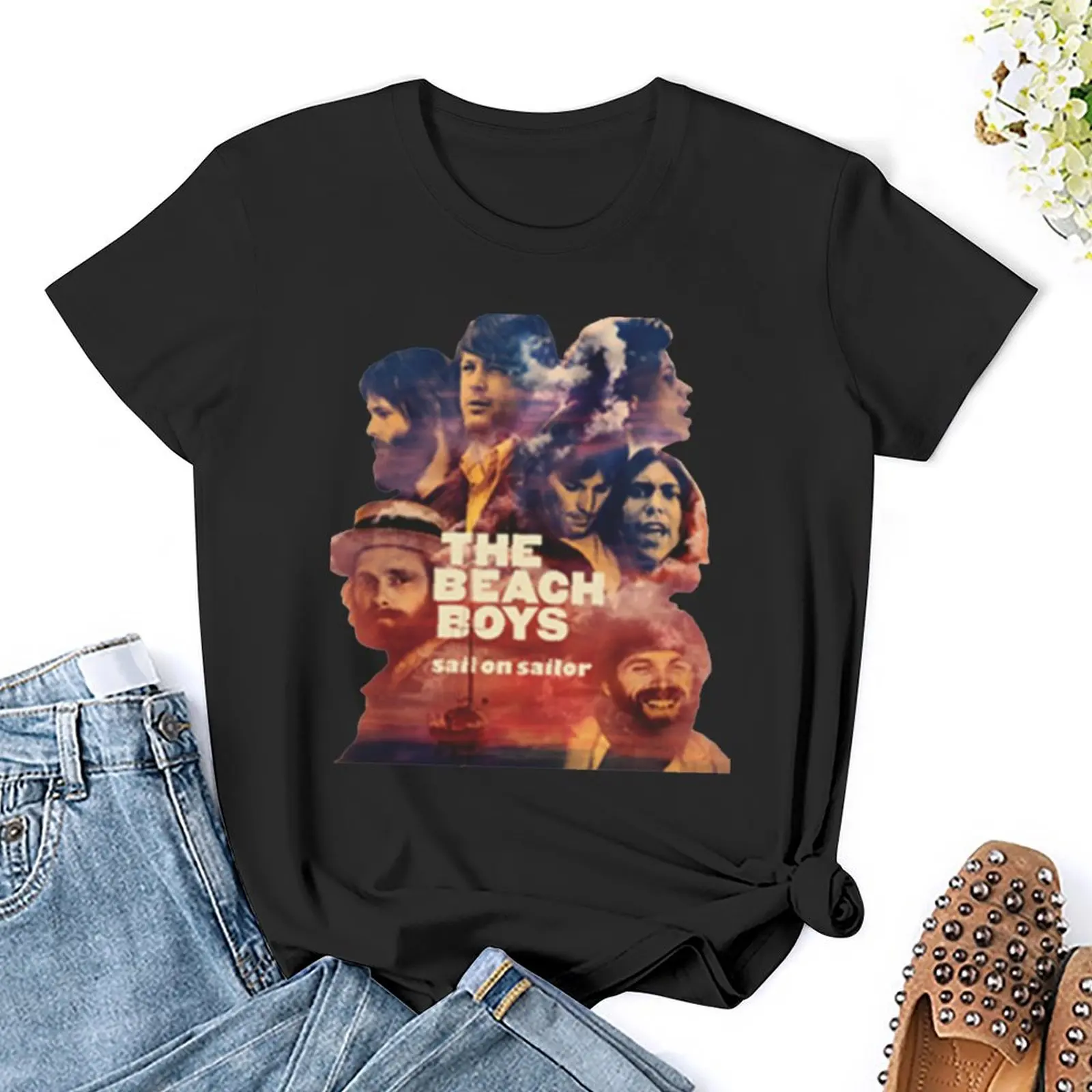 classic rock 80's--->>...the beach boys..<-->>...the beach boys..>>...the boys.. T-shirt
