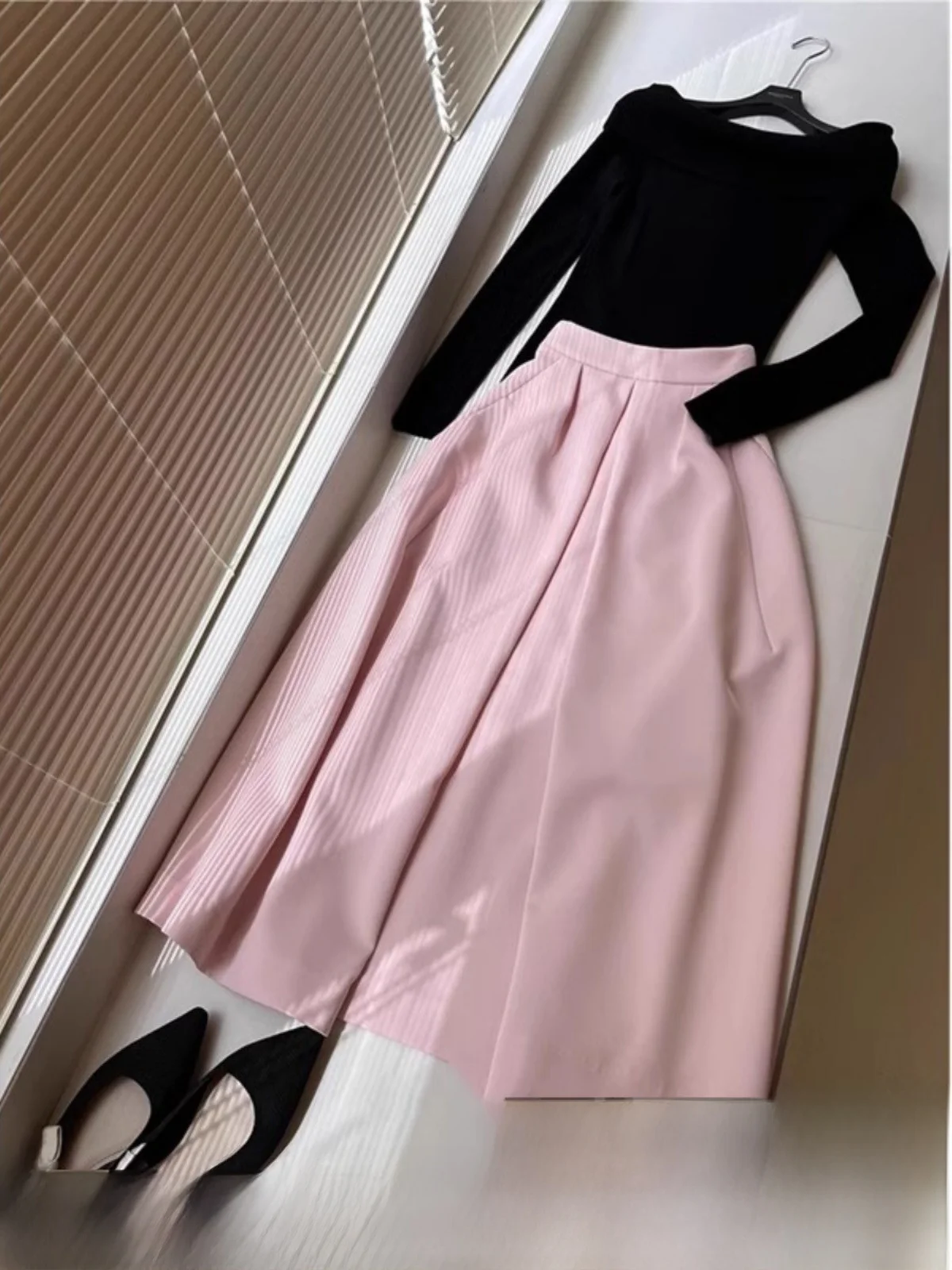 

Высококачественная юбка трапециевидной формы в розовом стиле Хепберн для женщин, весна 2024, модный дизайн, корейская юбка чистого цвета для поездок на работу