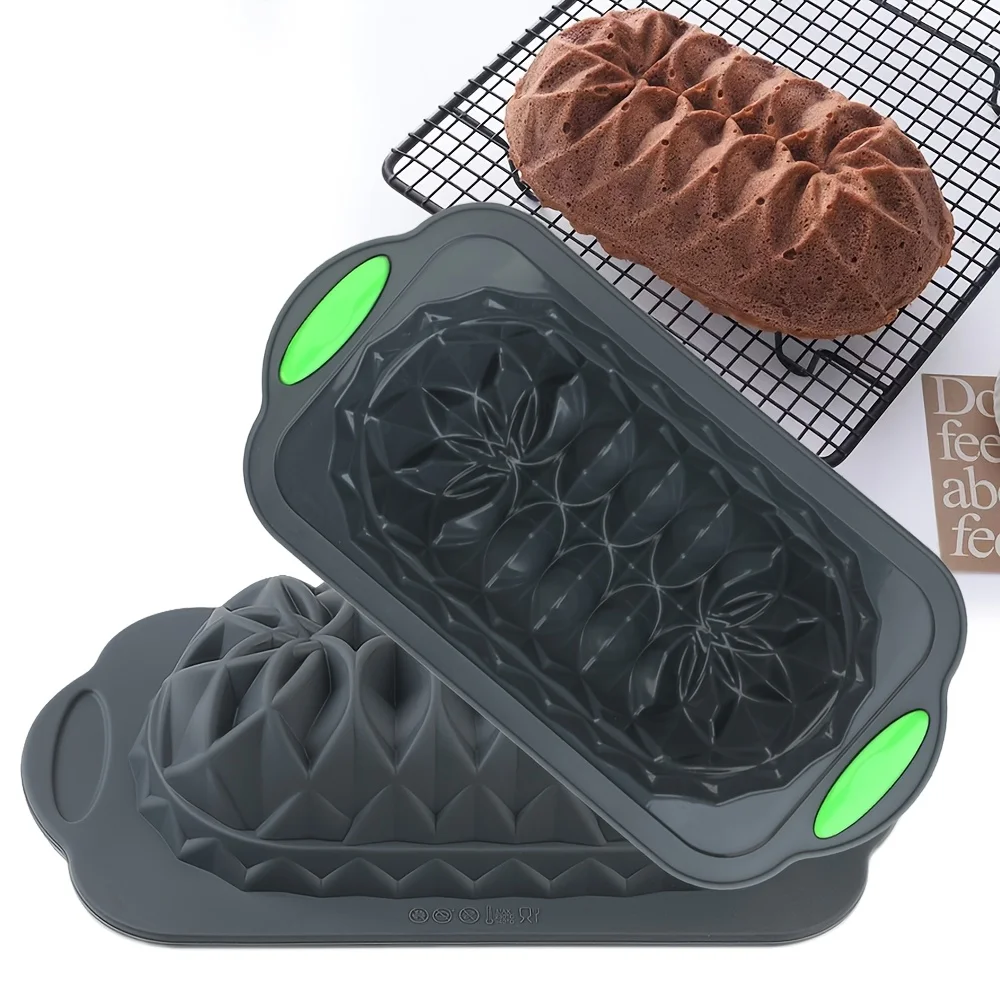 A rectangular lotus-shaped toast baking pan, bread mold, cake silicone mold, can be used to make toast, bread, chocolate, pudding, jelly, pies, etc., multi-purpose