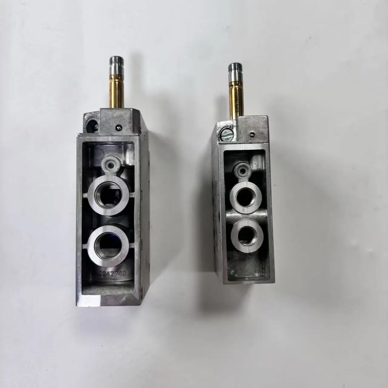 FESTO Solenoid Valve MFH-5-1/4-B 15901 MFH-5-1/8-B 19758 Pneumatic Directional Control Valve