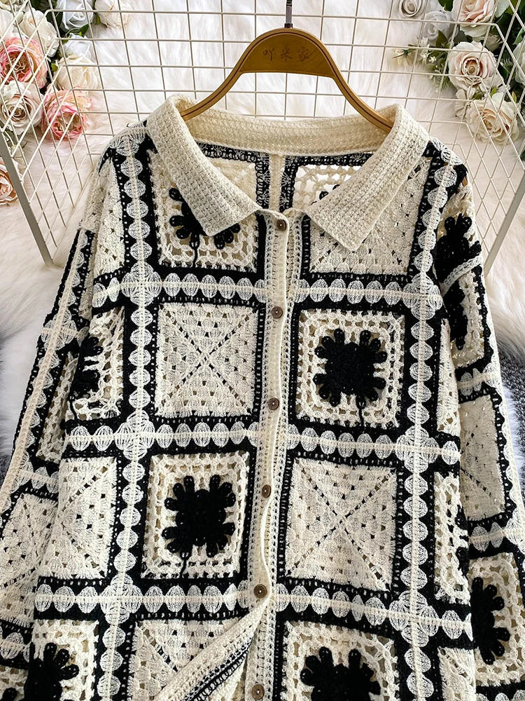 เสื้อคาร์ดิแกนผู้หญิงสไตล์โบฮีเมียนถักลายดอกไม้แบบโปร่ง คอปกพับได้ สีสันสดใส รุ่นใหม่สำหรับฤดูใบไม้ร่วง รุ่น CG020