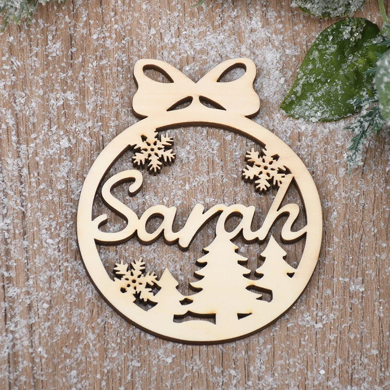 Custom-Made Name Ornament Personalized Christmas Wood Bauble Custom Snowflake Ornament Ball Wooden Ornament Ball with Name