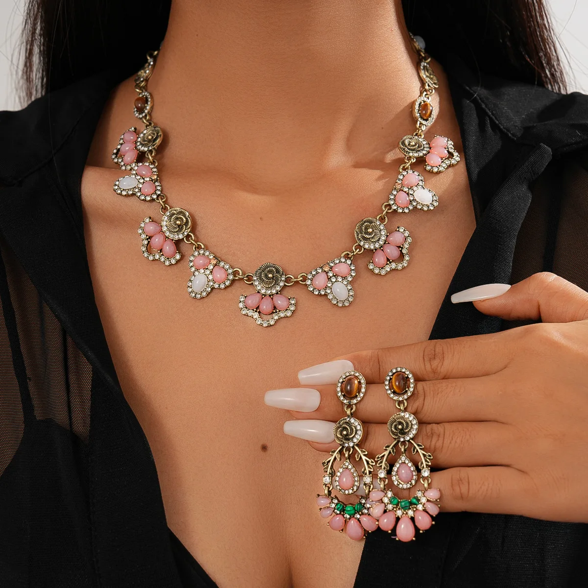 Rosa Wassertropfen-Harz-Halsketten für Frauen, Retro-Tigerauge-Stein, baumelnde Ohrringe, exquisiter Strass-Schmuck, Hochzeit