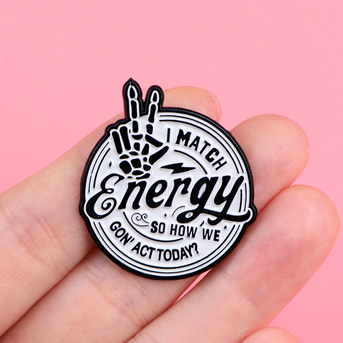 EW PEOPLE Enamel Pins Brooches Woman Men Backpack Accessories Bags Badge Fashion Lapel Jewelry Birthday Gifts