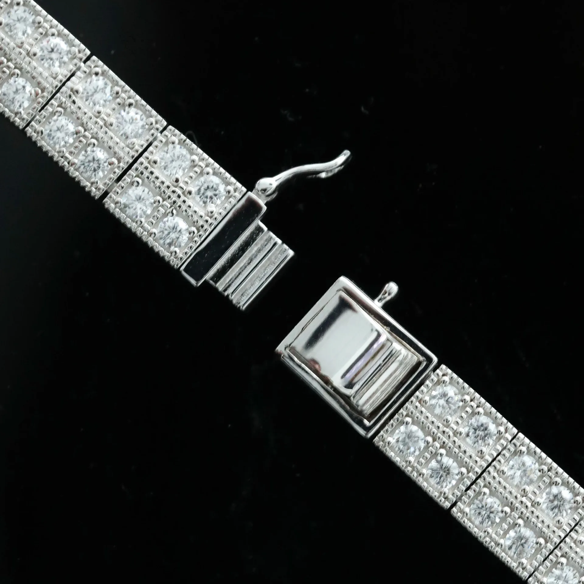 SongYun Jewelry 925 Sterling Silver Bangle 5A CZ Gemstones Designer High Carbon Gemstones 925 Sterling Silver Bangle Accessories