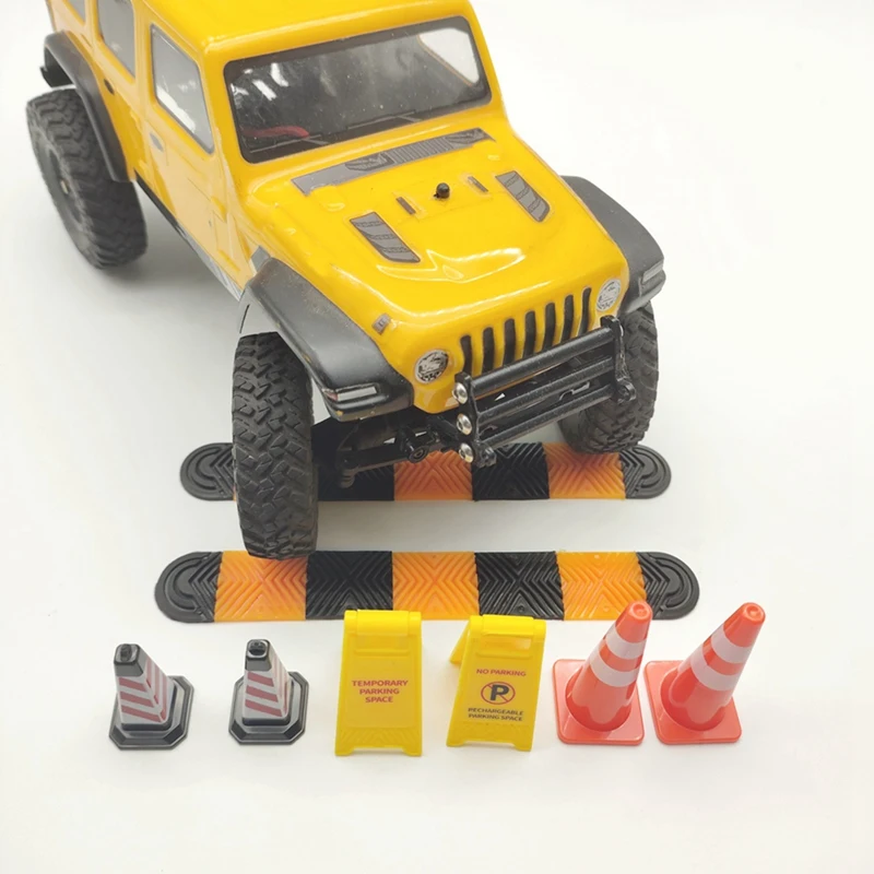 1Pcs 1:18 Simulation Deceleration Belt/Speed Bump/Speed Hump Scene Accessories 1/18 Car Model Underground Parking