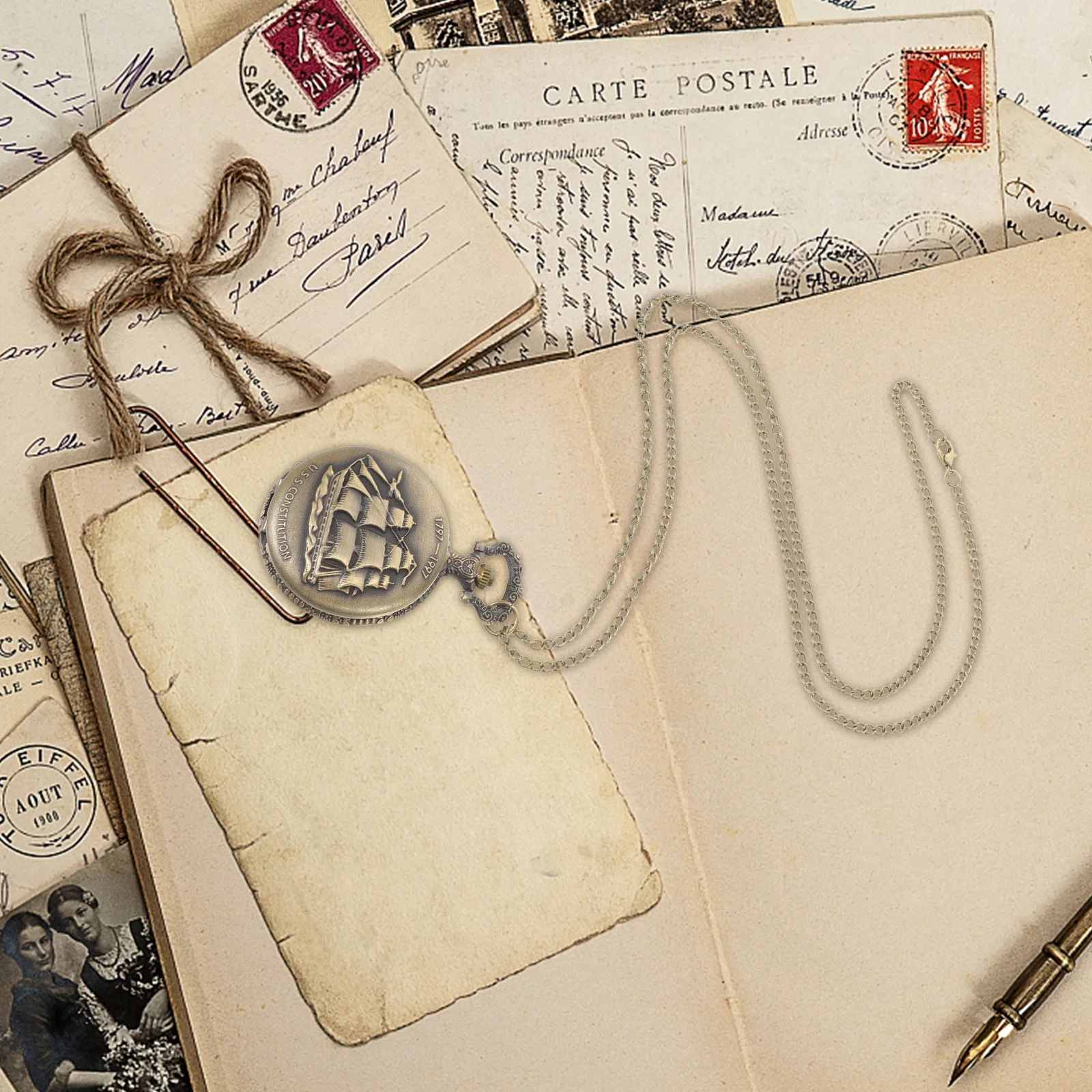 

Vintage Pocket Watch Necklace Bronze Quartz Pendant Detachable Chain Arabic Numeral Dial for Women Men Retro Nautical