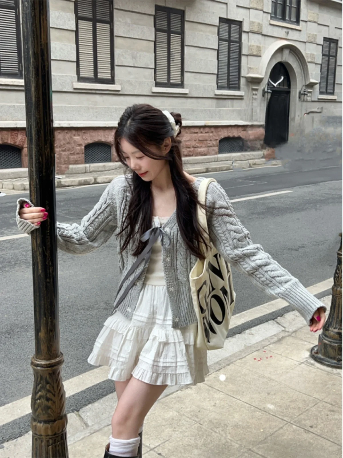 Gray Knit cardigan Women's Sling Vest Early Autumn Set White Cake Skirt A- Line Skirt Salt Sweet Three-Piece Set