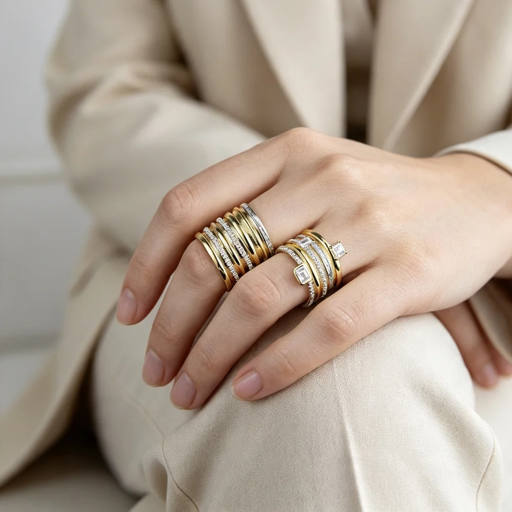 Luxurious multi-layer stackable rings for women, dual-colored gold-plated zircon fashion jewelry for wedding banquets and partie