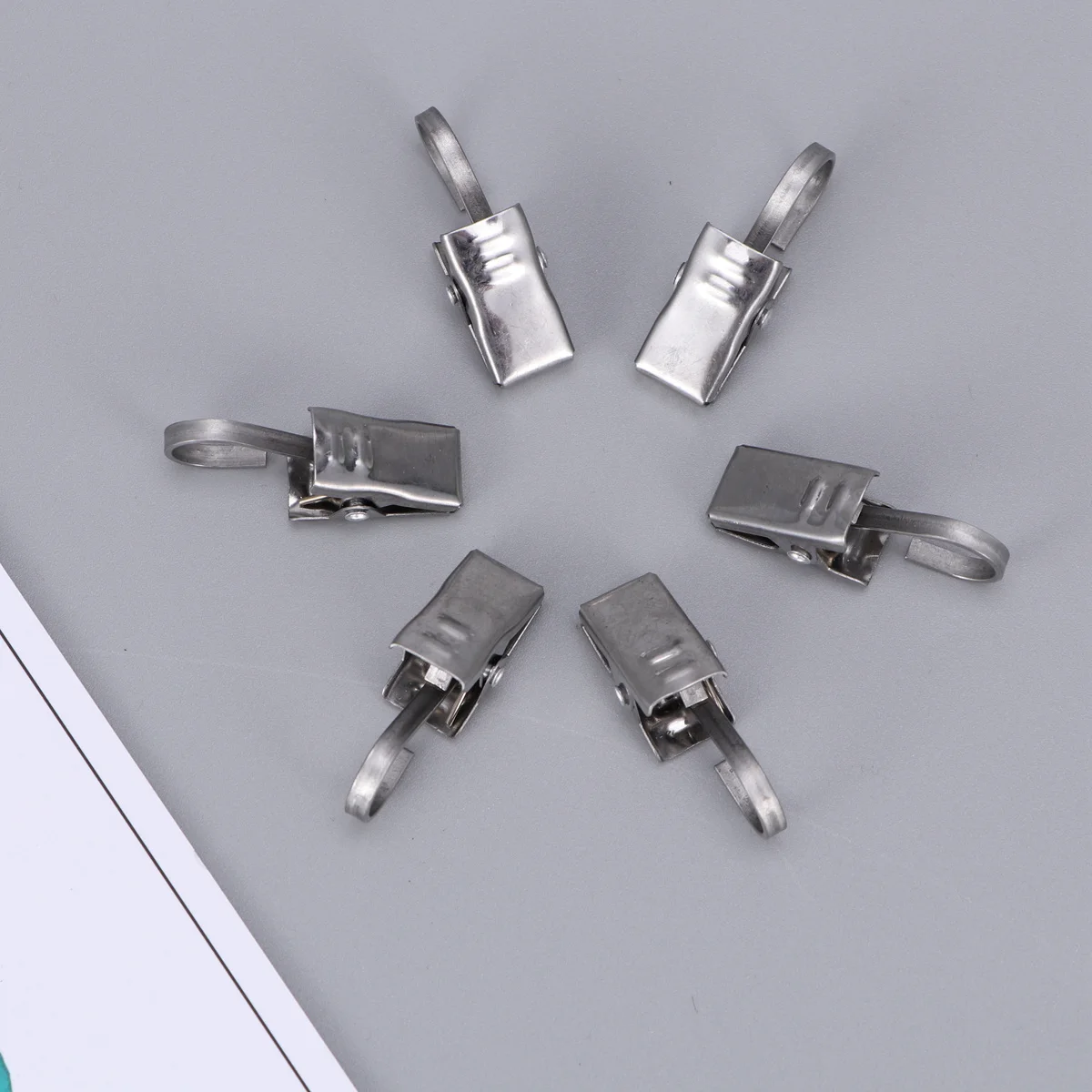 

20Pcs Drapery Clip Hook Heavy Duty Spring Tension Curtain Rings Rustproof Satin Nickel for Hanging Curtains Drapery Ring Curtain