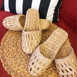 Jarycorn 2023 Summer Fashion Unisex Home Women'S Straw Slippers New Couple Cane Shoes Handmade Natural Style Comfortable Sandals