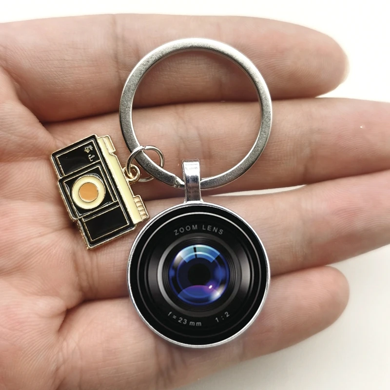 Enamel Camera Key Chain Camera Pendant with SLR Lens Photographer SLR Enthusiast Keychain Gift Between Friends